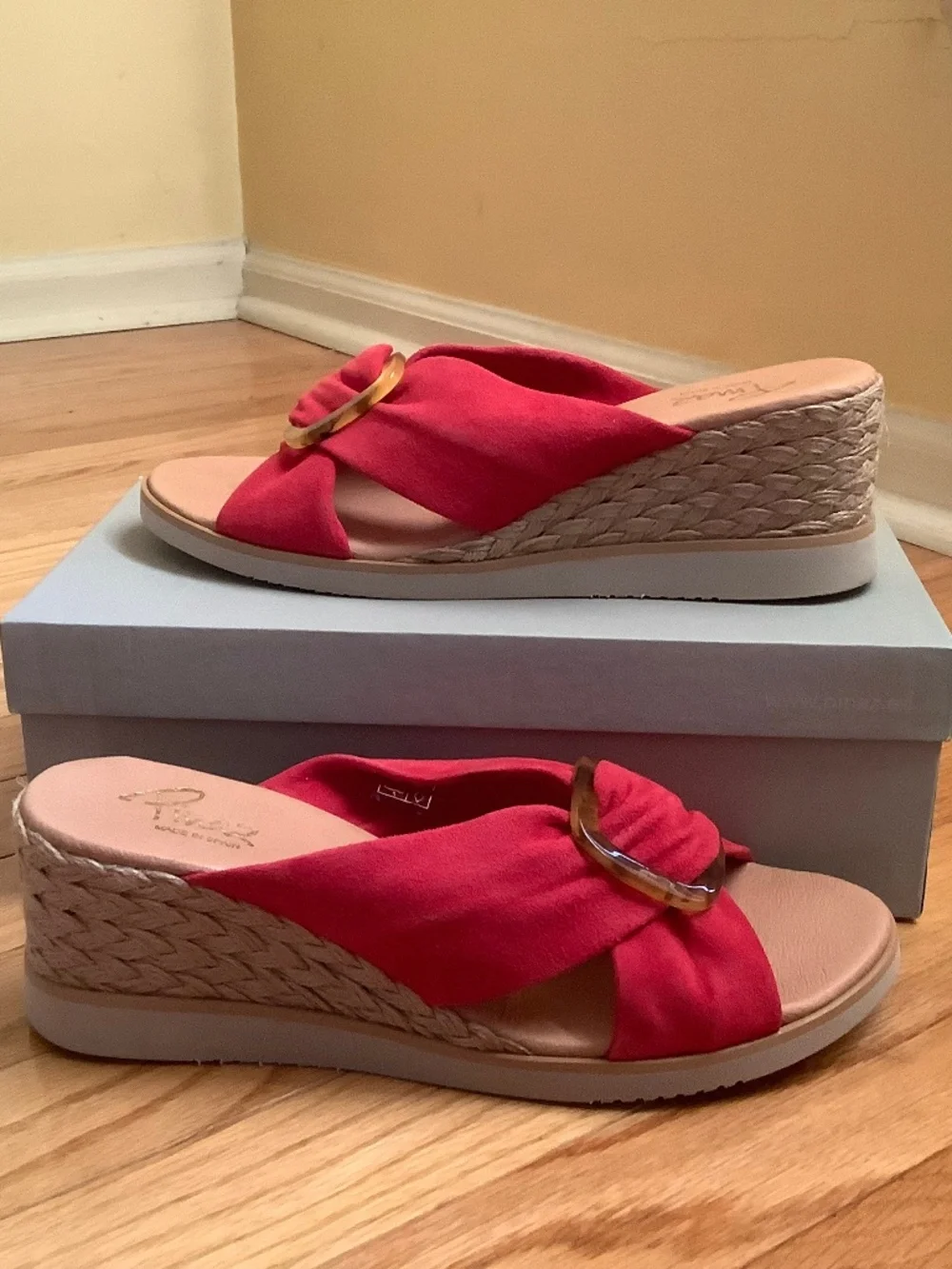 Pinaz Suede Slide Buckle Espadrilles Wedge Sandal Cherry SZ 9/ EU 40